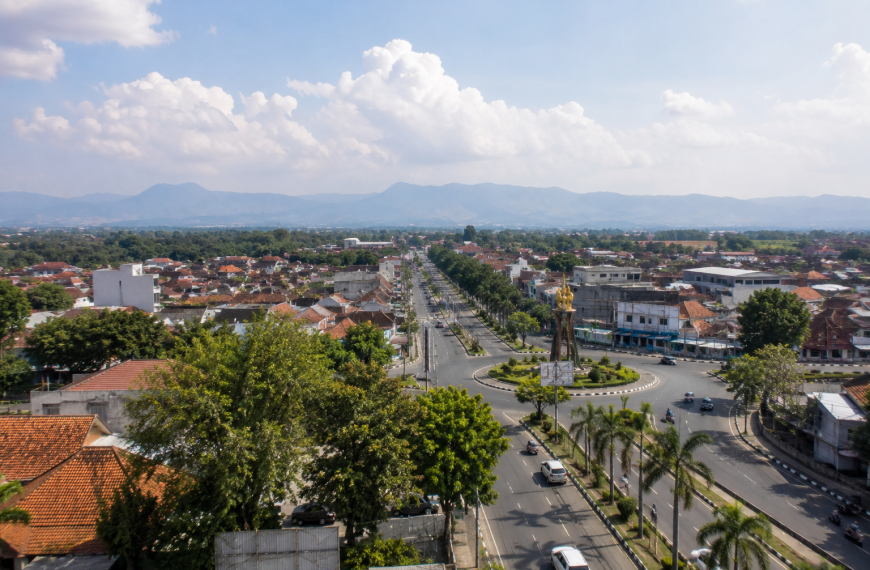 Jasa SLF Majalengka: Legalitas Bangunan Industri di Kawasan Bandara Kertajati dengan Pertumbuhan Ekonomi Tertinggi Kedua Rebana